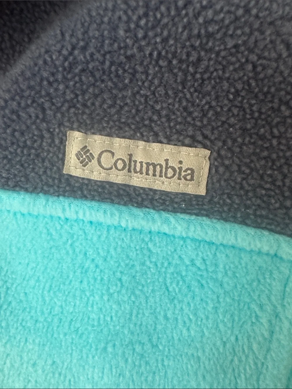 Columbia Two-Tone Fleece Big Girls Pullover - Aqua, Navy & Pink Trim size XL
